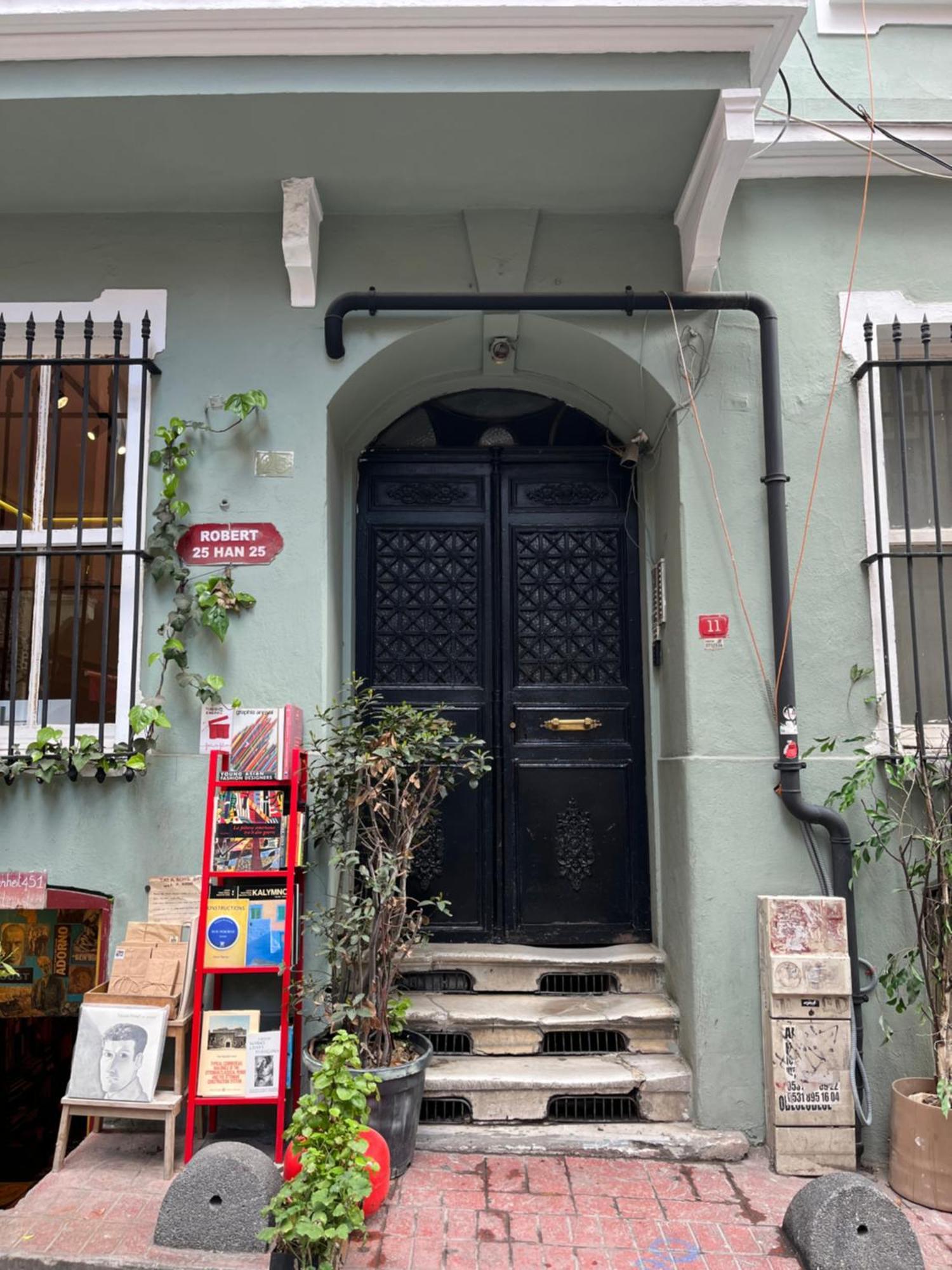 Ganbaru Tours - Flats In Galata Apartment Istanbul Exterior photo
