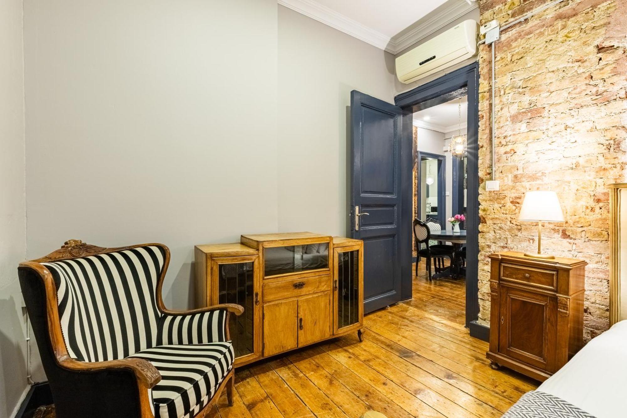 Ganbaru Tours - Flats In Galata Apartment Istanbul Exterior photo