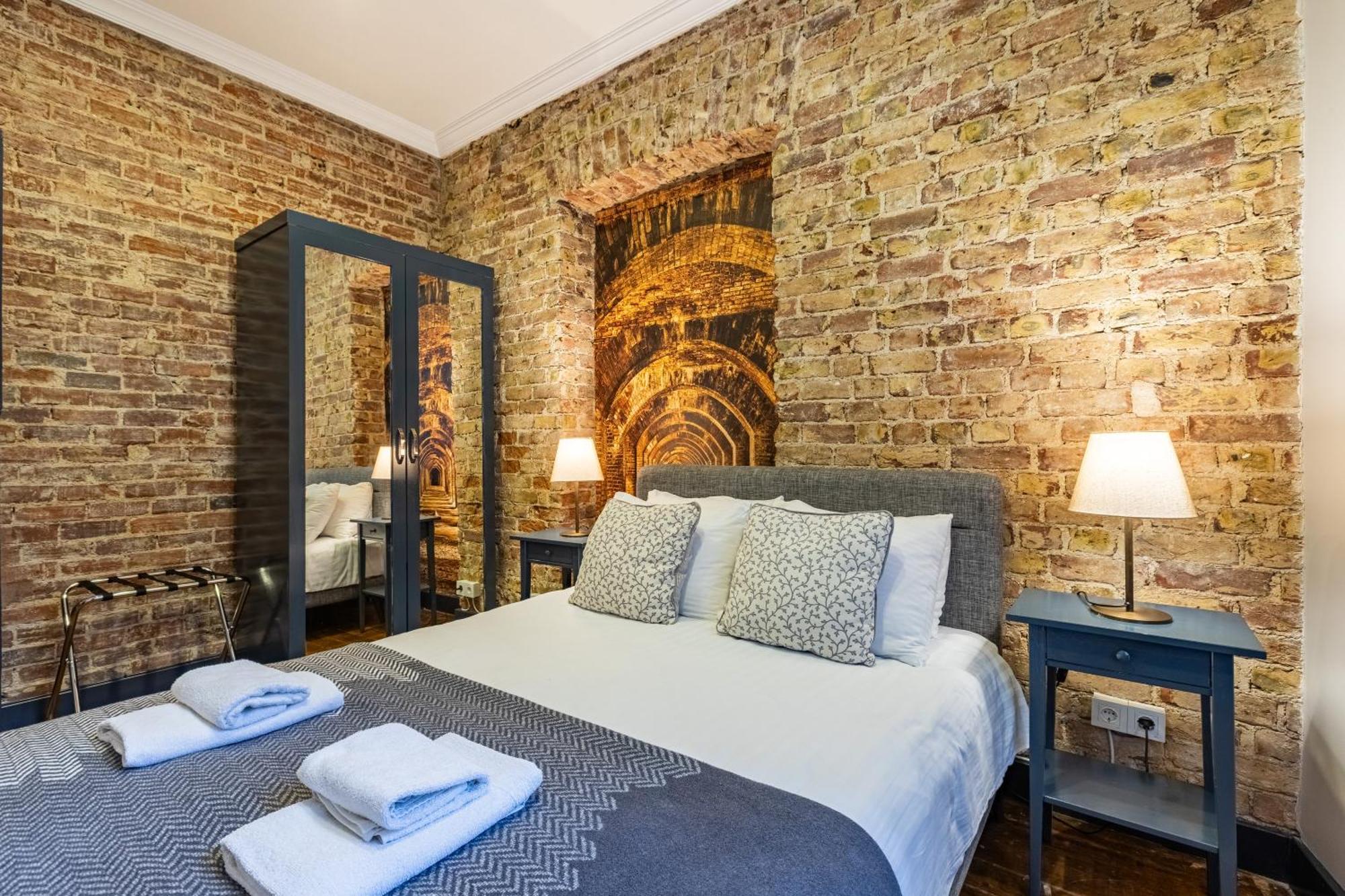 Ganbaru Tours - Flats In Galata Apartment Istanbul Exterior photo